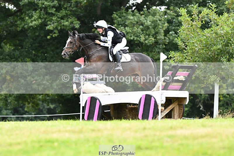 240825X-174449-38018 - 80cm XC 17.30 to End