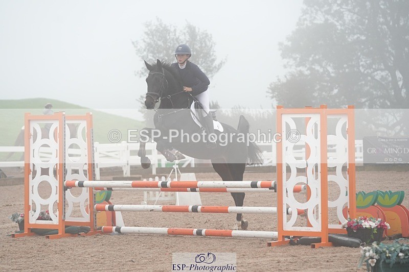 251003-103237-00078 - Cls 6 British Novice and 90cm