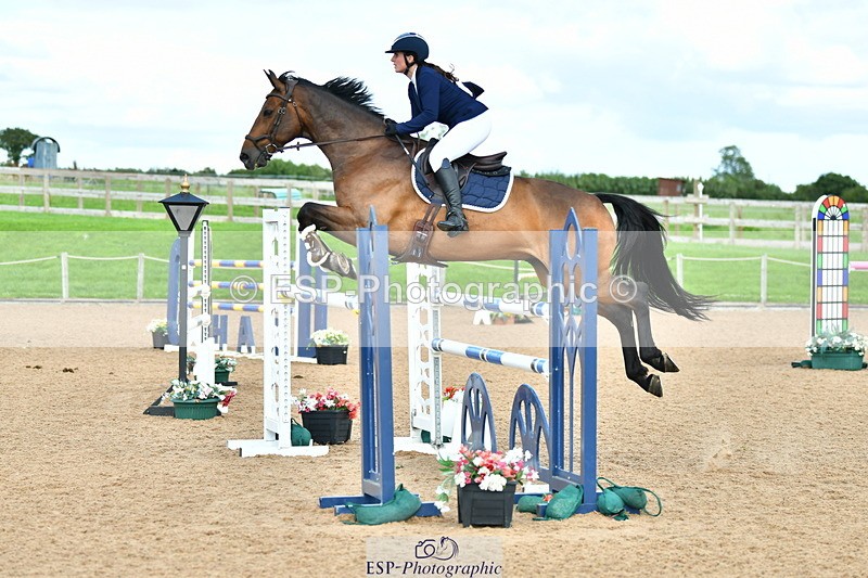 230729A-165557-07618 - Cls 18 National 1.30m