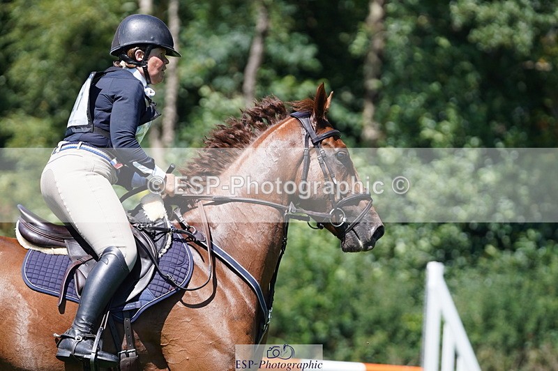 240811A-133910-04005 - 207-