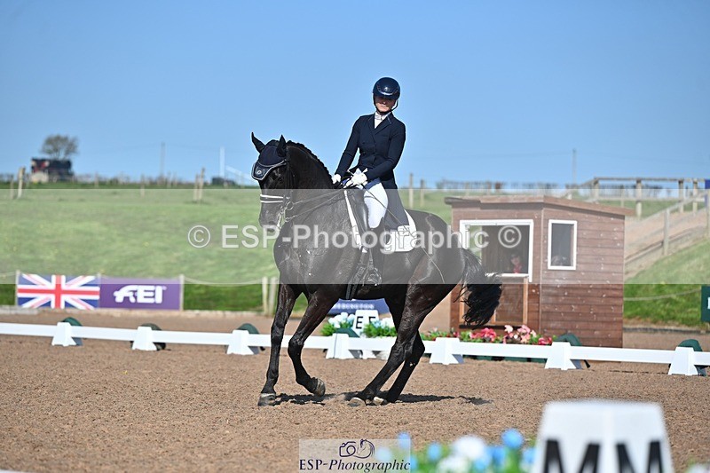 250405-143909-11286 - 173-Zoe.Sleigh-For.Rome