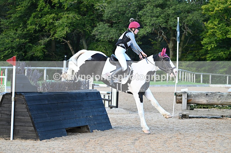 WJ7_7090 - Time 17:12 to 17:30