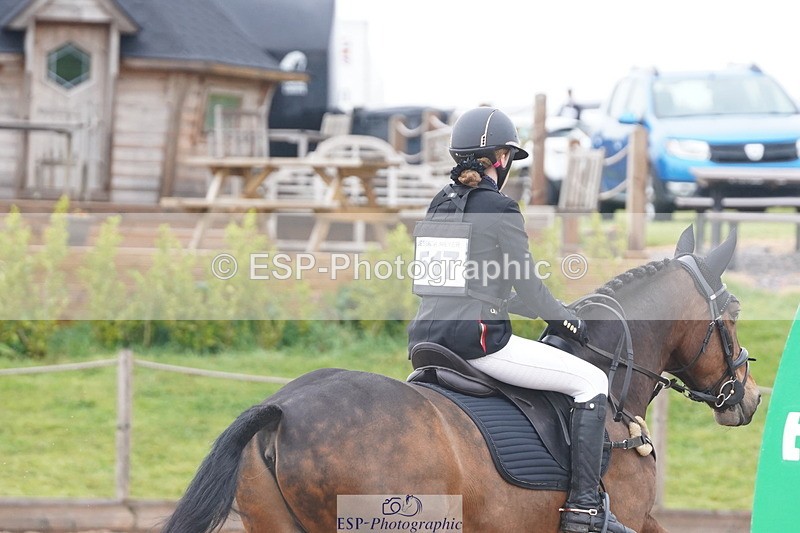 250419-113518-09425 - 517-Jessica.Meyer-LACKAGHMORE.VANDANGO