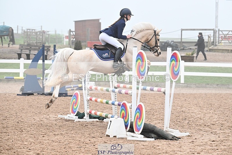 260307-141546-01447 - Cls 18 Pony Discovery and 90cm