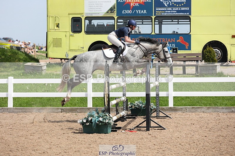 240510A-142935-07674 - Cls 17 1.05m National Am Quali