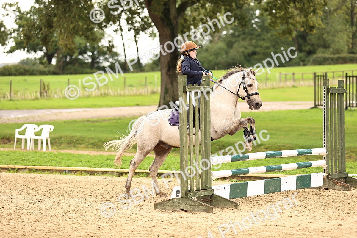 SBM_44742 - J9 - Junior Pony 70cm Championship