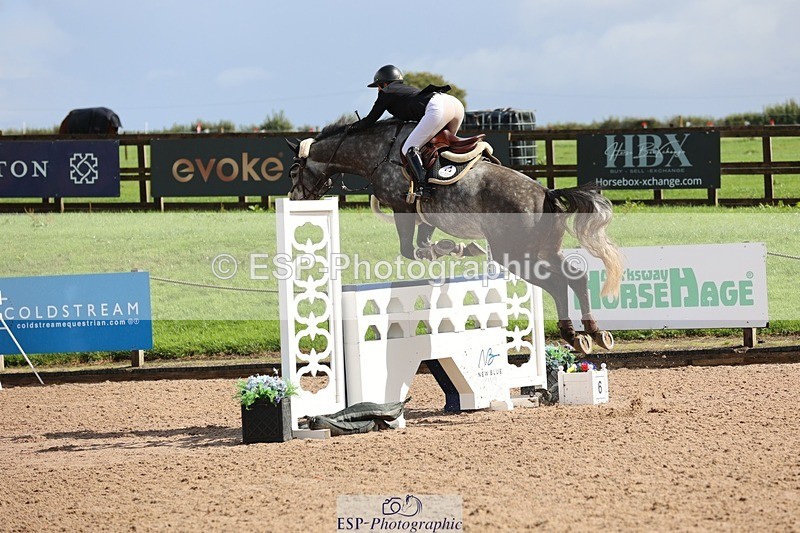 250911-120850-01345 - Cls 3 Snr Foxhunter