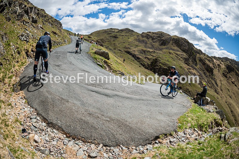 124045 - Hardknott Hairpin 12.00 - 13.00