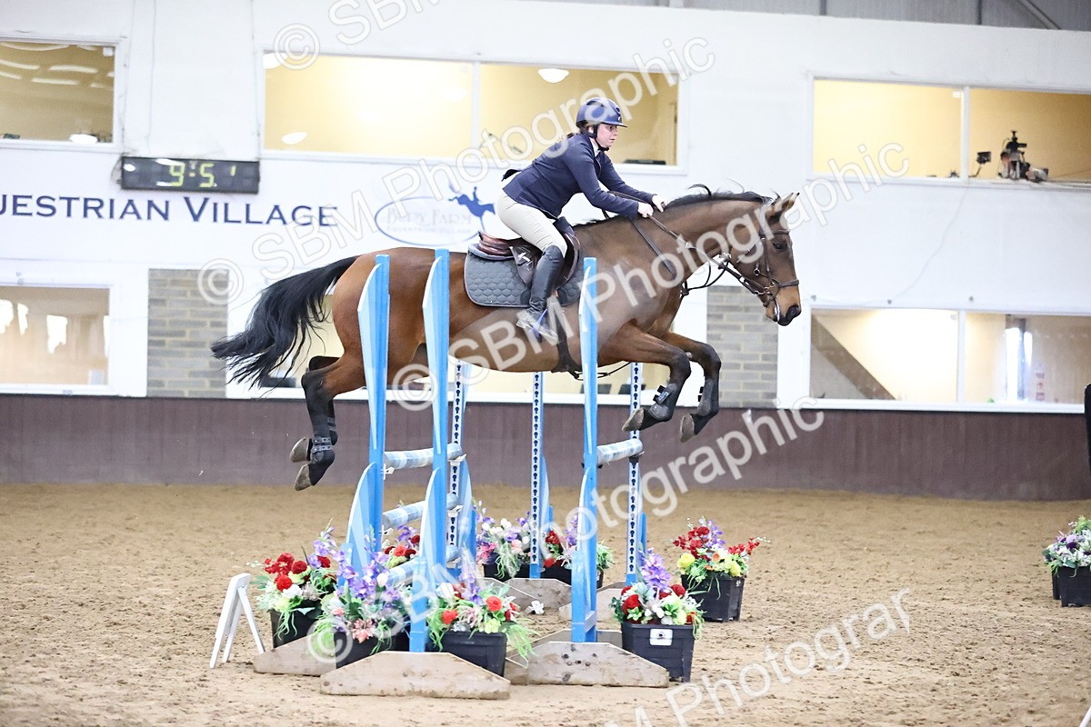 SBM_004707 - Class 16 - Senior Newcomers - 1.10m