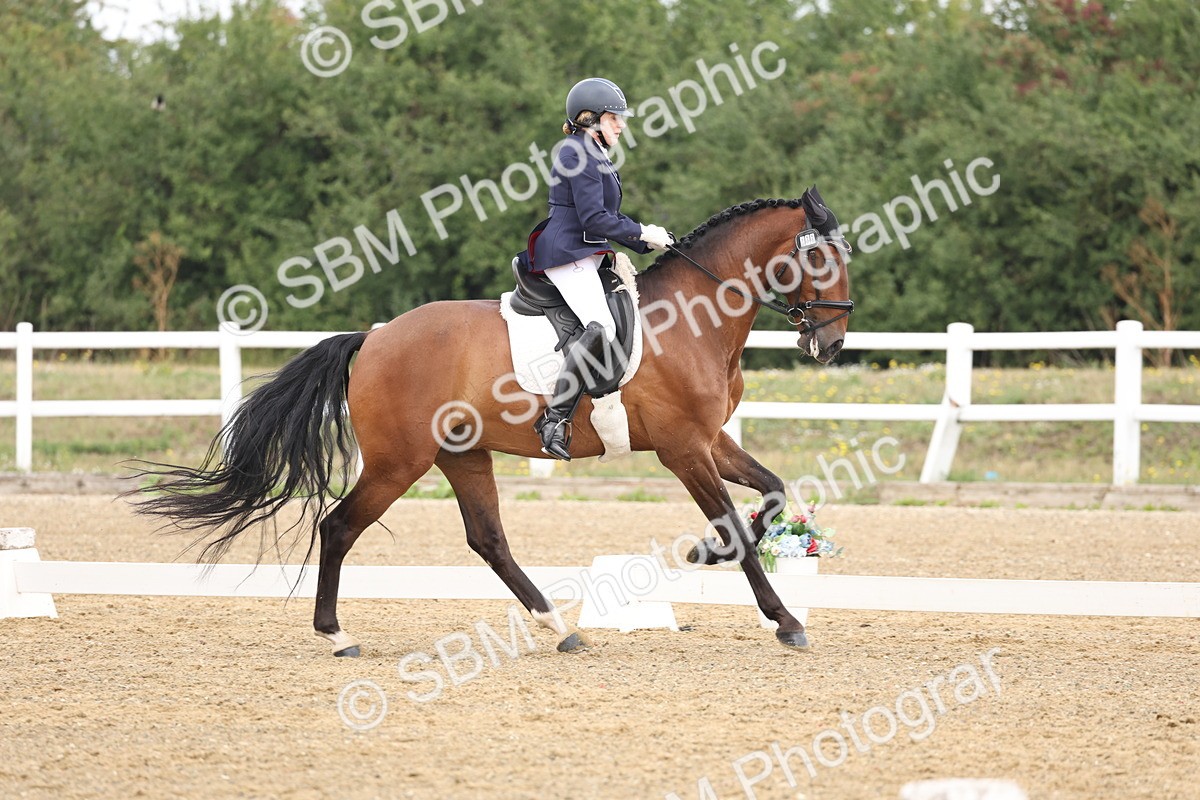 SBM_005780 - Class 6 - Novice 6 - 10.26-11.29