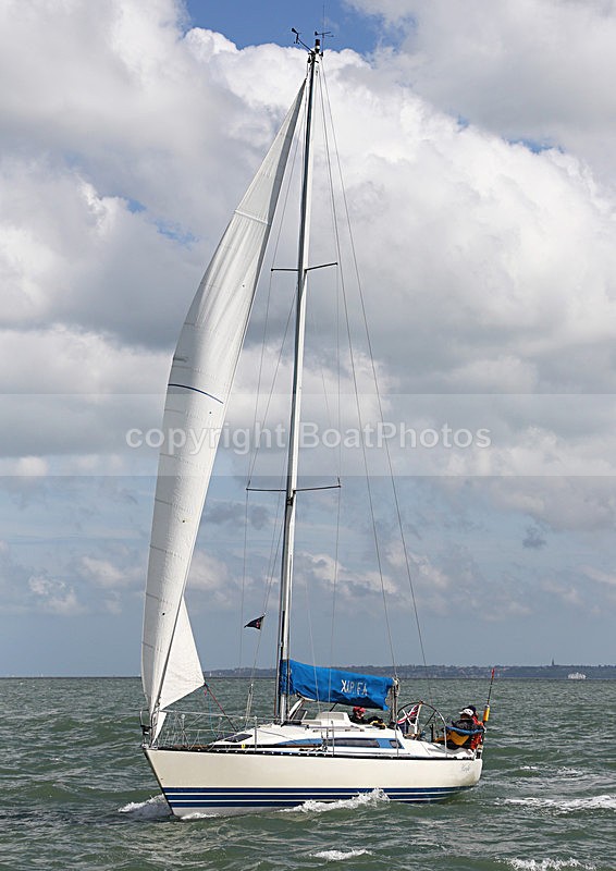 140525 XARIFA WT7A2068 - Sailboats - monohull