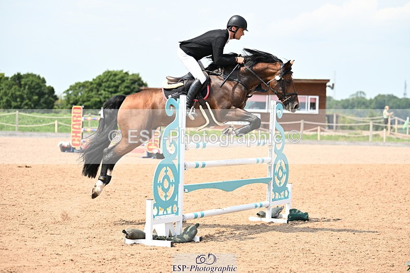 240801A-123426-01601 - Cls 3 Snr 1.20m Open