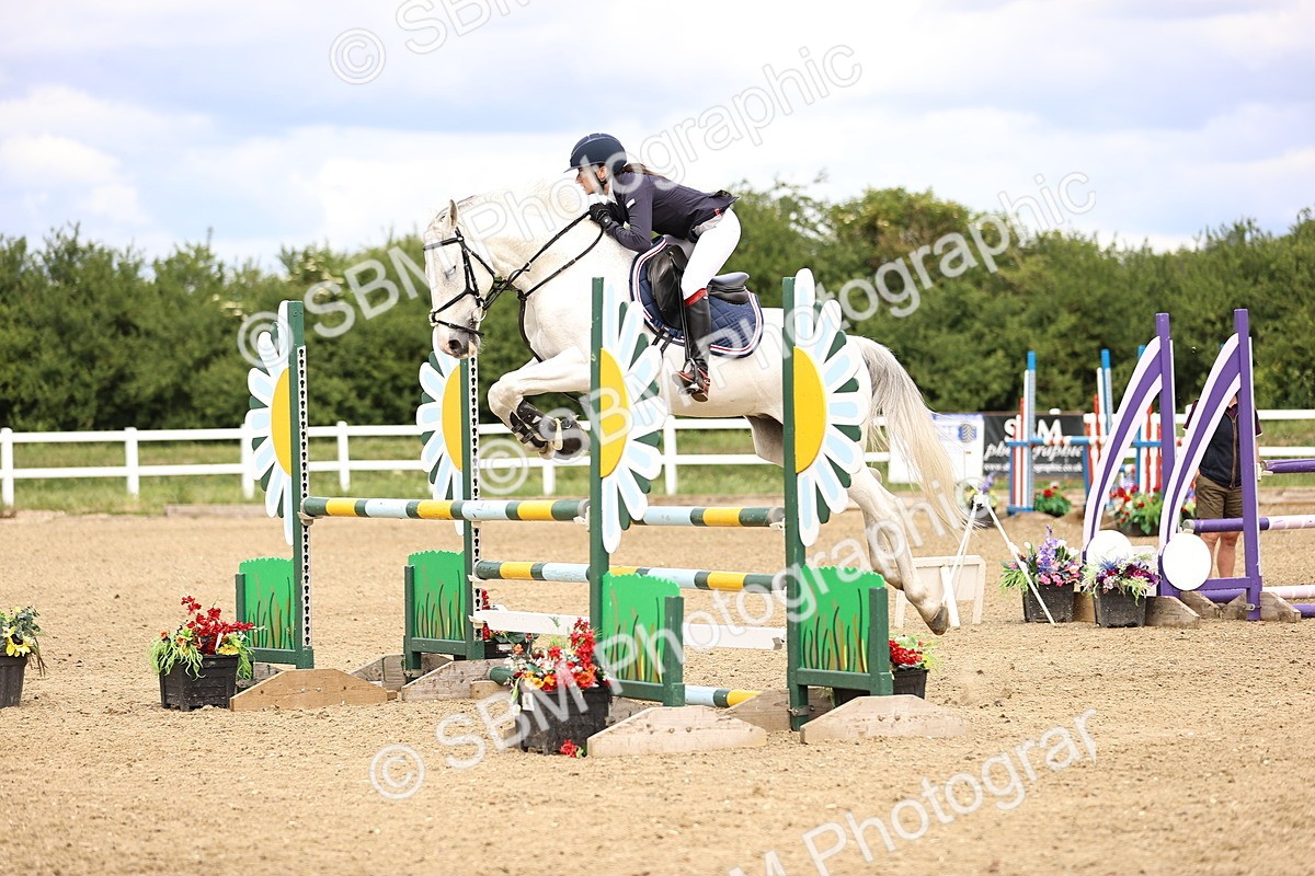 SBM_007272 - Class 18 - Senior 1.05m