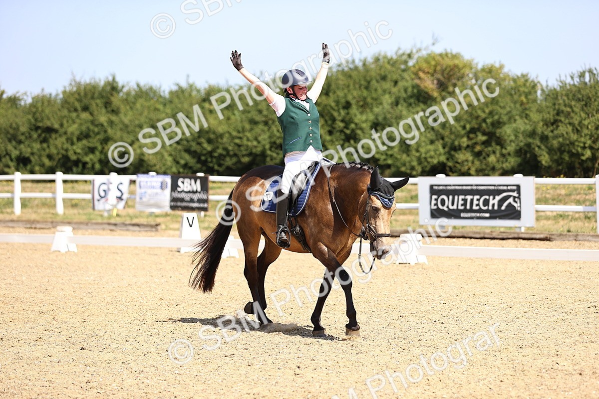 SBM_009504 - Novice 5 - 9.50-10.53