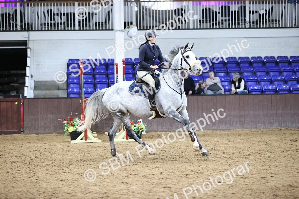 SBM_001860 - Class 4 - Senior Newcomers - 1.10m Open