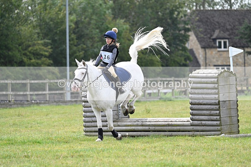 WJ7_6490 - 40cm XC Time 11:50 to 12:10