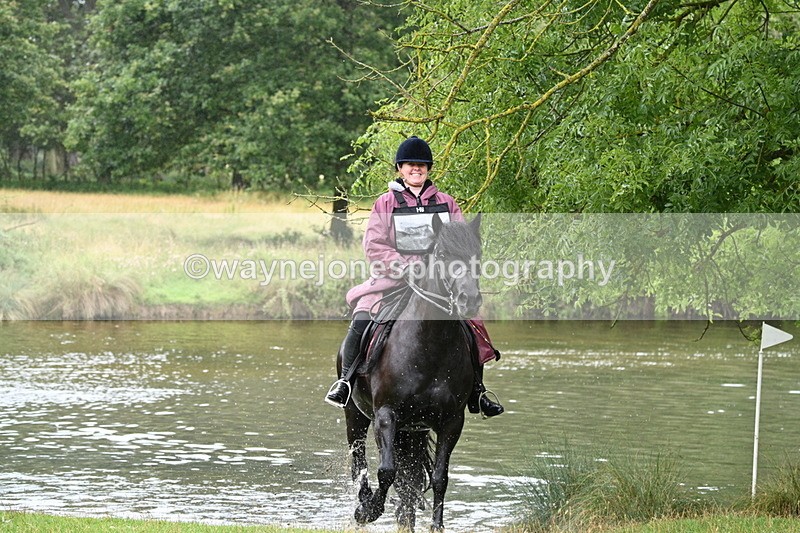 WJ7_9155 - Time at Water 11:53 to 12:23