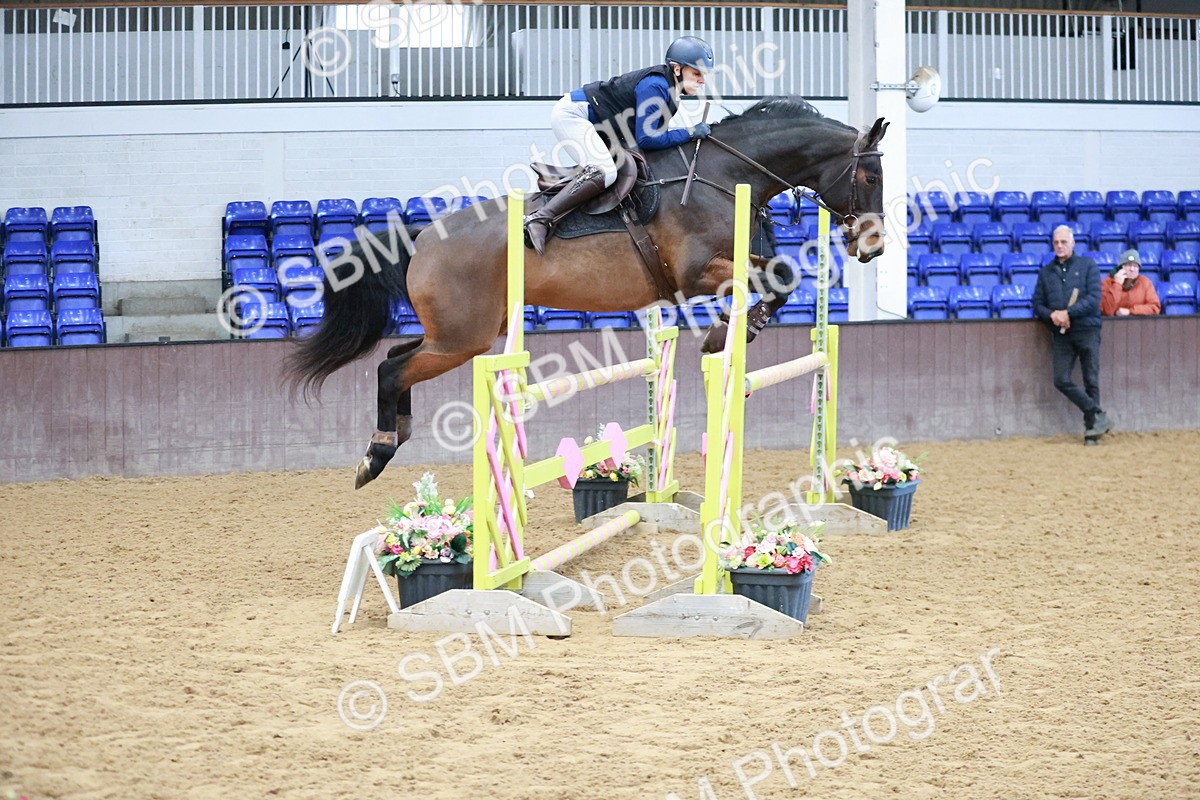 SBM_003999 - Class 11 - Senior Newcomers - 1.10m