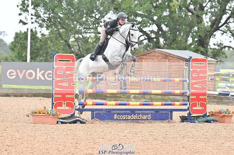 251003-130829-01031 - Cls 3 Foxhunter and 1.20m