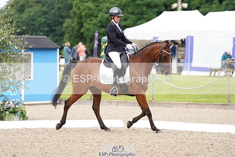 240721-104344-07672 - 127-Danielle_Thackray-Romanno_Maydream