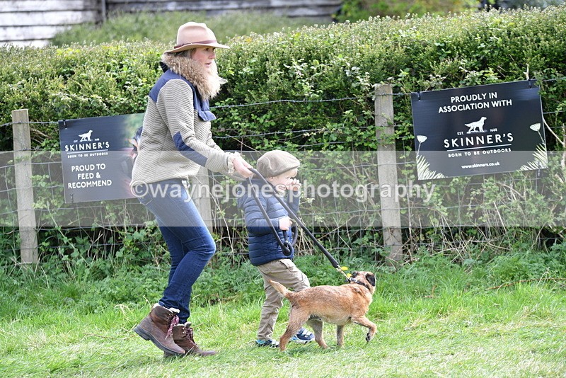 WJ5_0332 - Class 7 Best Terrier