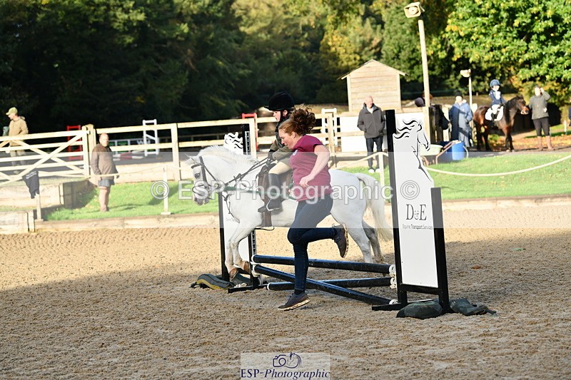 251004A-085656-00005 - Classes 1-2-3 40cm