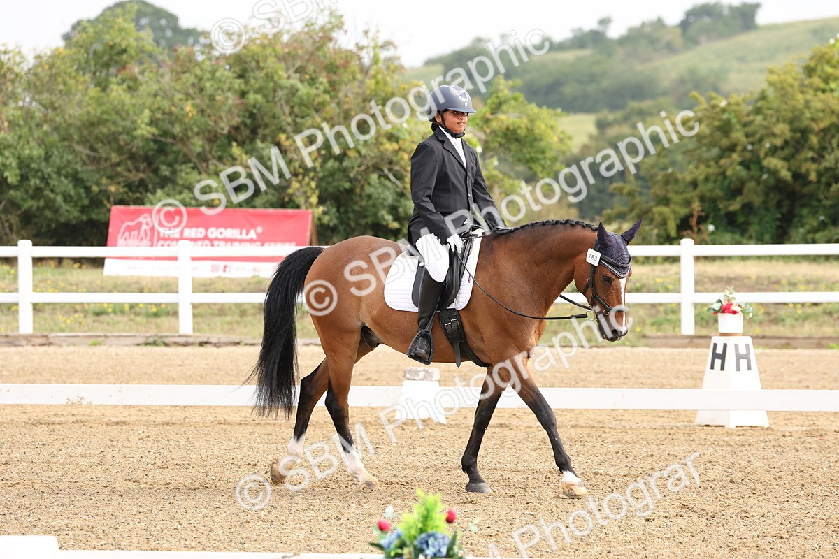 SBM_005438 - Class 6 - Novice 6 - 9.30-10.12