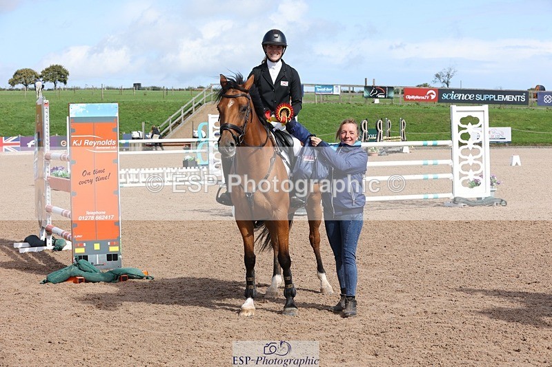 250911-145432-02564 - Cls 5 Chard Snr 90cm Speed Derby