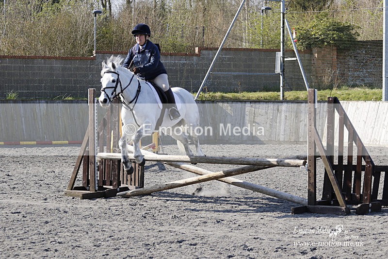 _EST0327 - Bourne Valley Riding Club Winter Showjumping 27/03/22