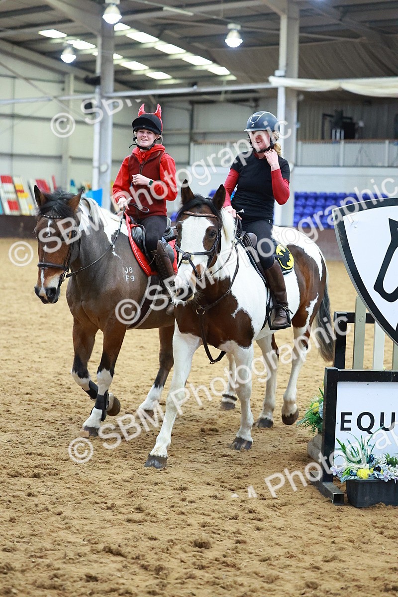 SBM_002761 - Class 4 - Pairs