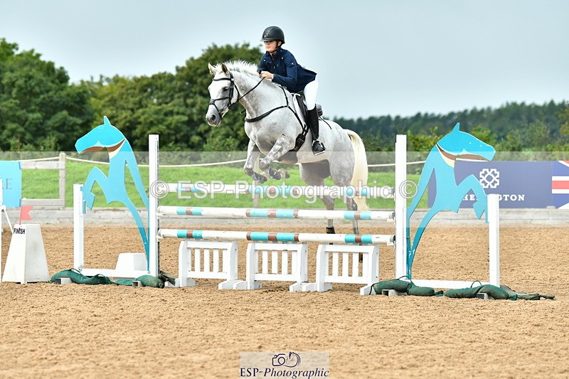 230805A-122741-00426 - Cls 3 Snr Foxhunter & 1.20m Open