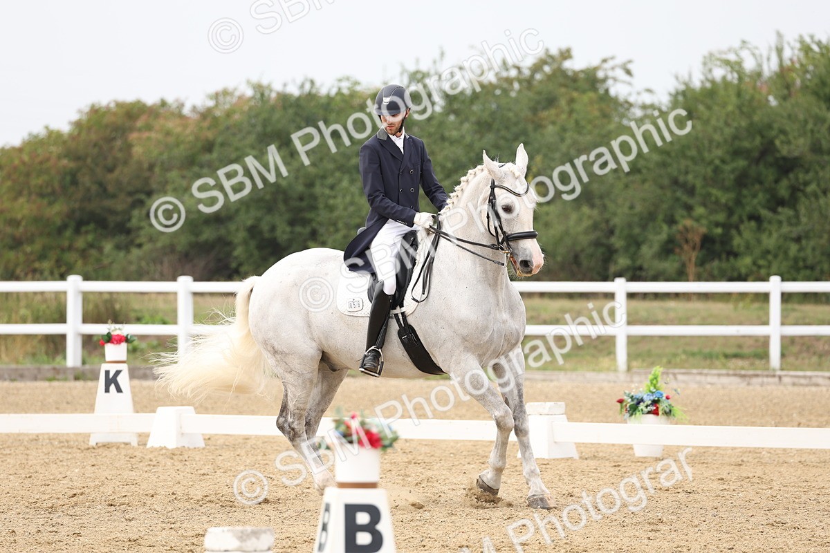 SBM_008182 - Class 10 - FEI INT I - 16.10-16.50