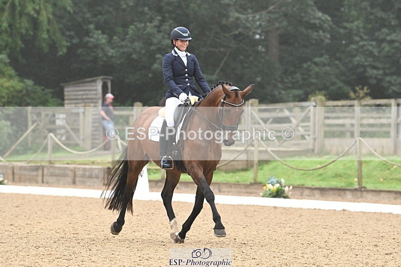 240811-095016-04893 - 129-Chloe.Dawes-Femma.Lijbra