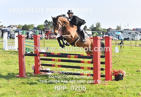 BPP_0206 - CLASS 1 Senior Newcomers/ 1.10m Open