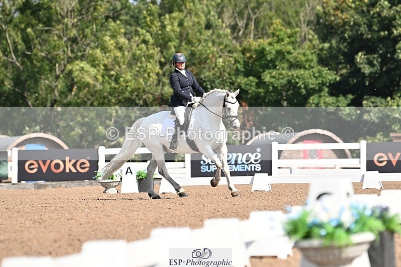 250816-104633-03192 - 111-Sonya.Fitch-PeytonDinnarthal.Buzzard