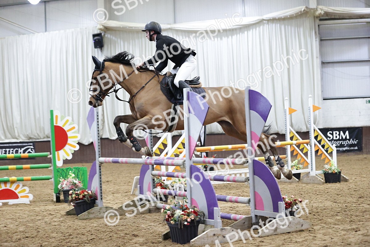 SBM_000900 - Class 3 - Nupafeed Supplements Senior Discovery/ 1m Open