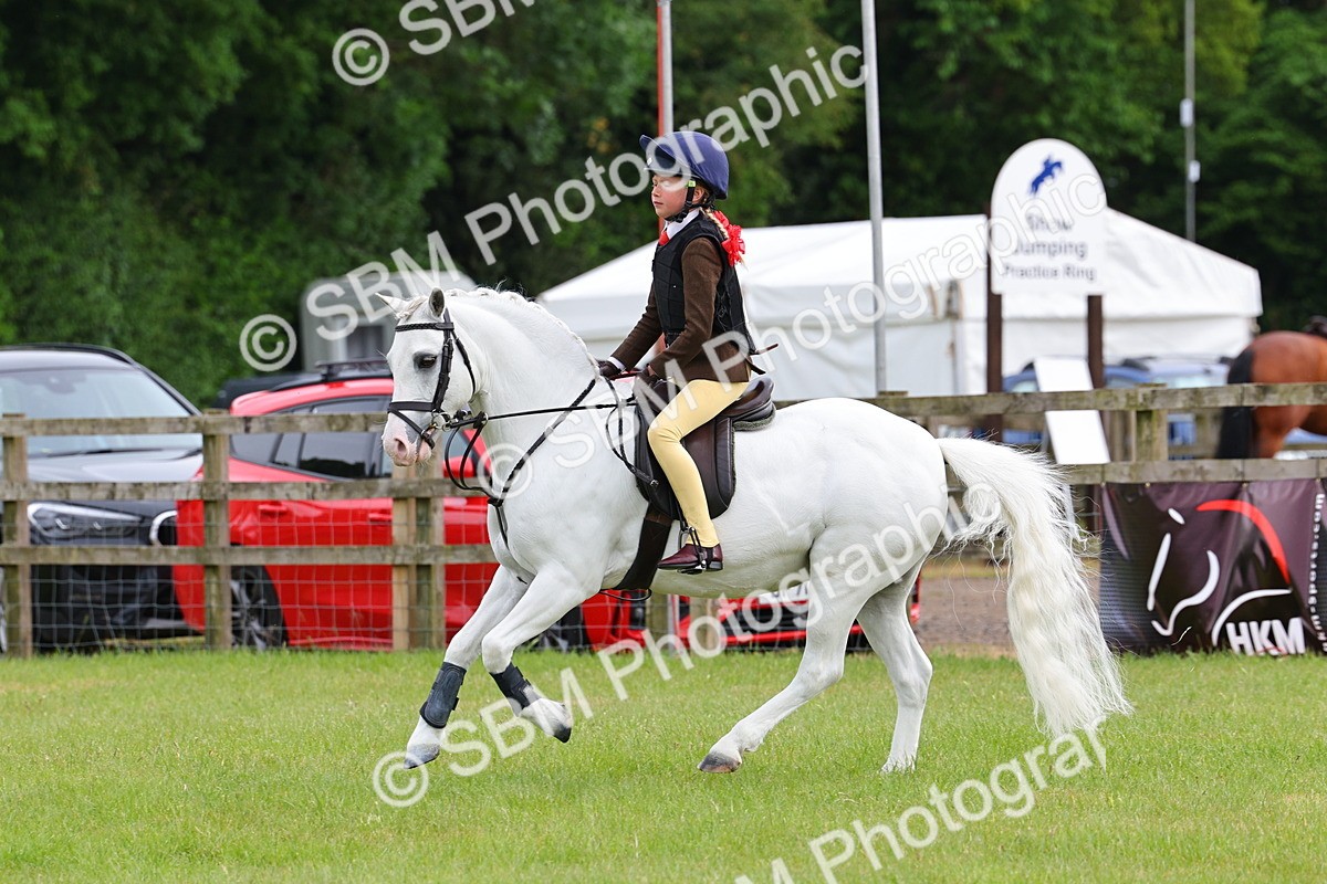 SBM_09589 - Class 44-45 - LIHS BSPS Open Nursery and Cradle Stakes