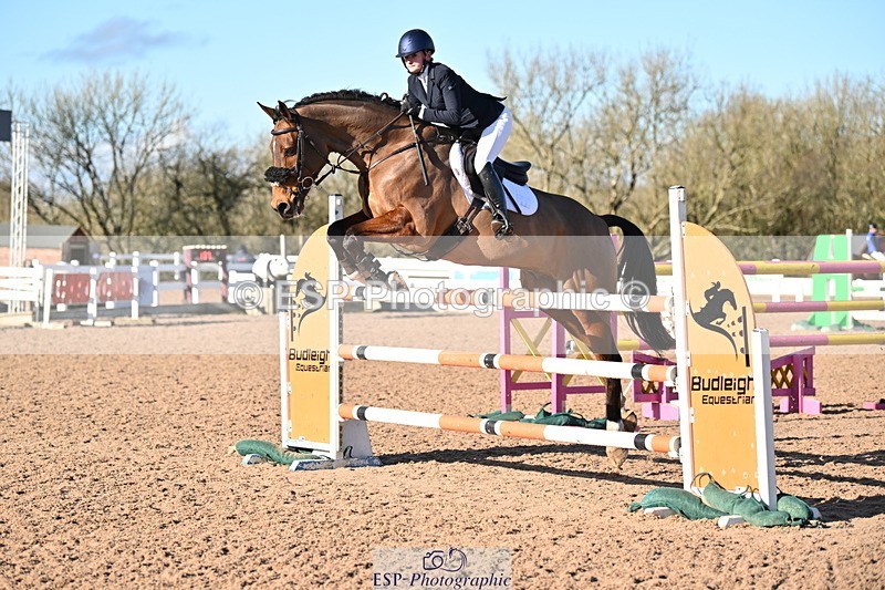 240224A-151406-04091 - Cls 15 Foxhunter and 1.20m Open