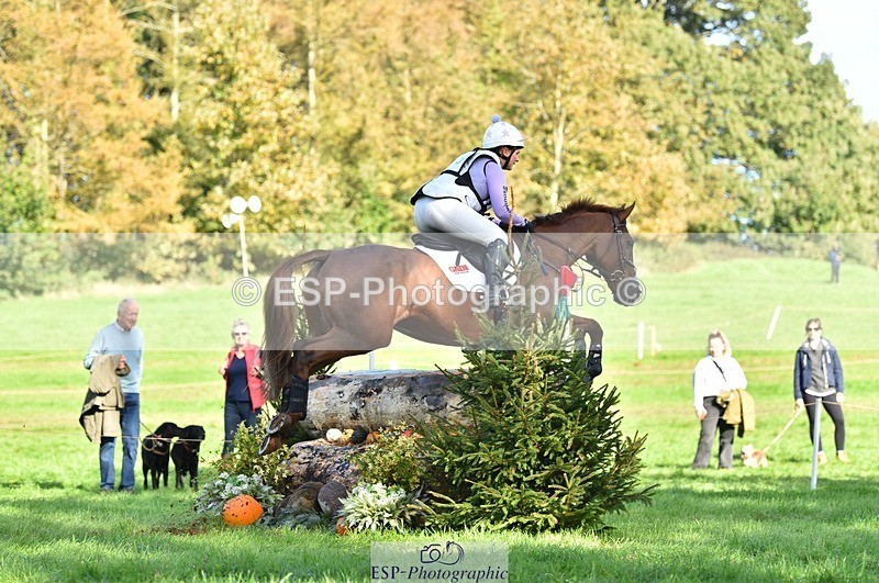 231022-144030-29254 - 305-CHILLI.KNIGHT-Gemma.Stevens-XC