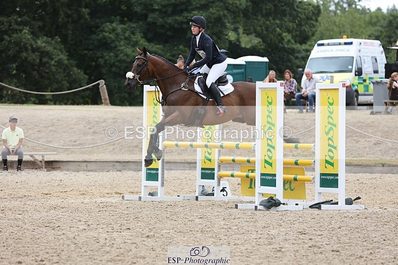 250803A-121536-12705 - M-565-Aimee.Bickley-LA.BASS