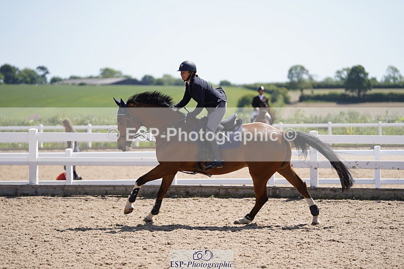 230527A-144040-04715 - Cls 23 1.05m Amateur Quali