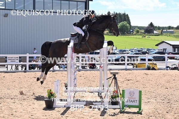 BPP_7193 - CLASS 14 FRI Nupafeeds Senior Dicovery/1m open