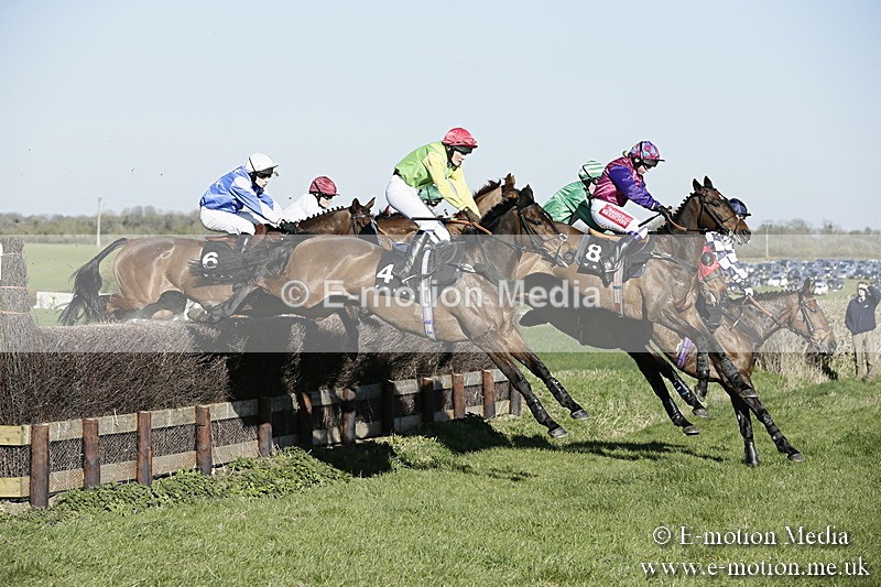 PtP 250317 360 - V.W.H. Hunt Point-to-Point Siddington 25/03/17