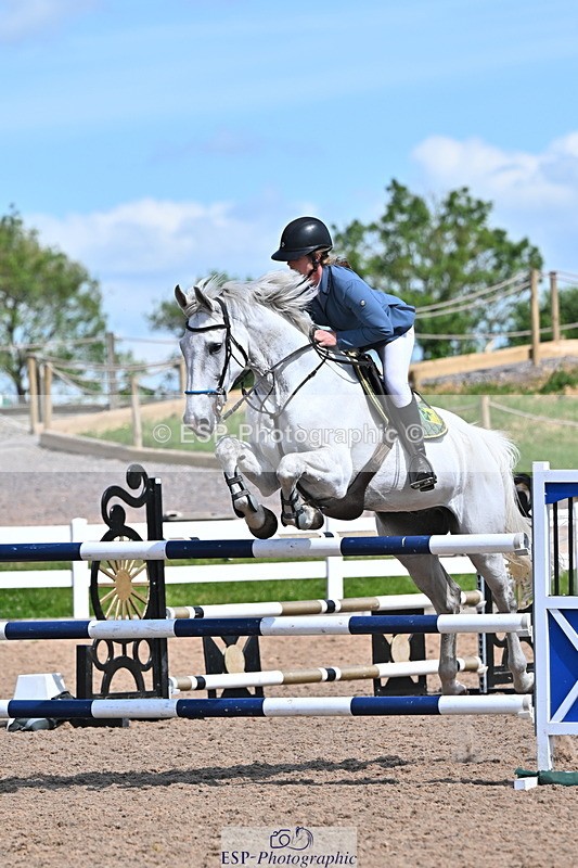 240619A-155013-01006 - Cls 5 Snr Foxhunter and 1.20m Open