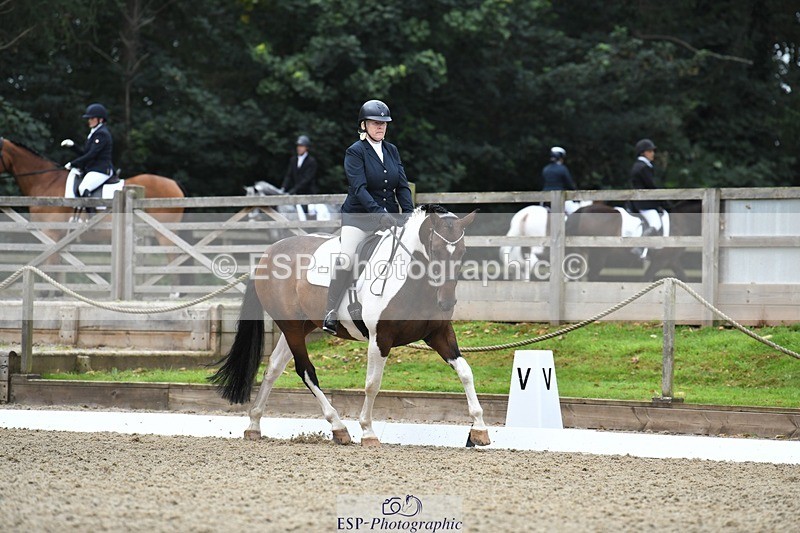 230812-095035-02868 - Cls 6 Novice Silver Start to 10.20 break