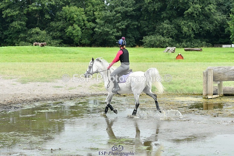 230817-132222-00953 - Theo's 1st Group - XC