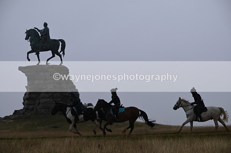 DSC_3050 - Time at Statue 12:59 to 13:49