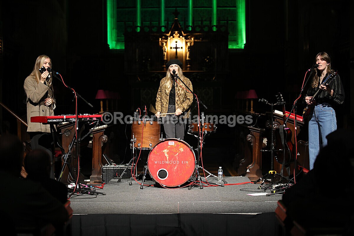 FOLK N BLUES-715 - FOLK and BLUES SEPT 2022