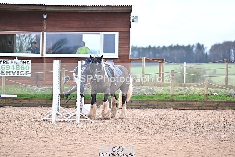 260208-144619-01627 - Cls 23+24 Club and Schools 80cm