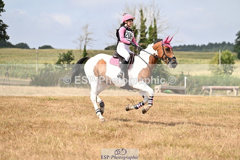 250824A-130335-36987 - 2085-Izabelle.Woodman